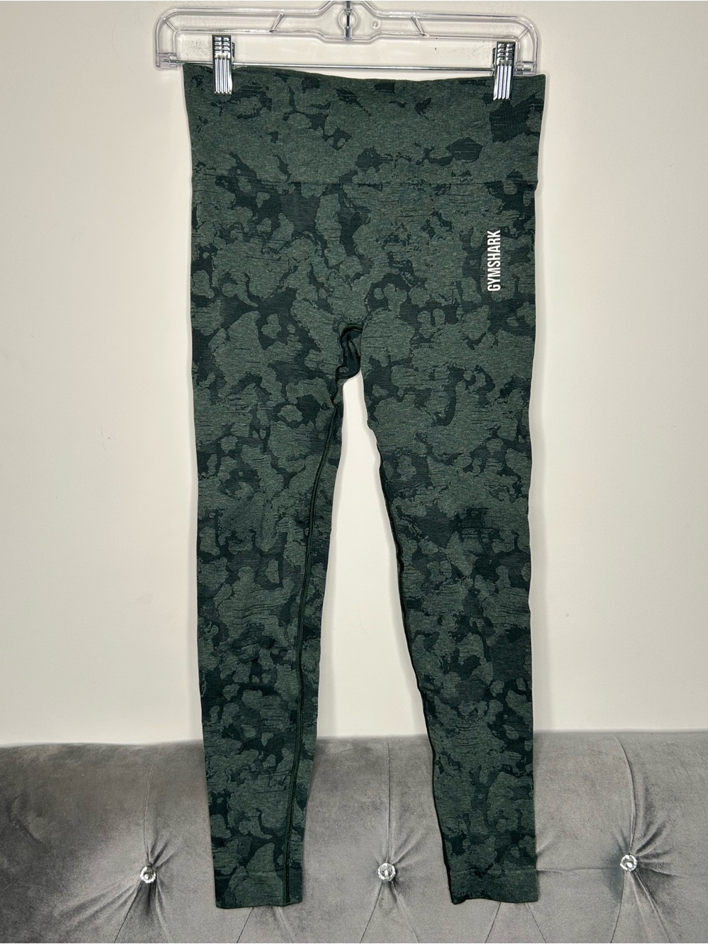 Gymshark Adapt Camo Seamless Leggings Women’s Medium Green Black